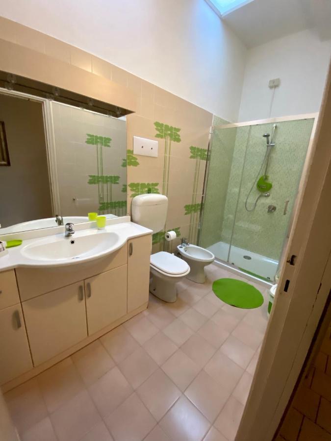 Casa Vacanze Gabbianella Villa Con Giardino Lungolago Maderno Toscolano Maderno Eksteriør billede